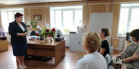 Сотрудники социальной сферы принимают поздравления. - Администрация
